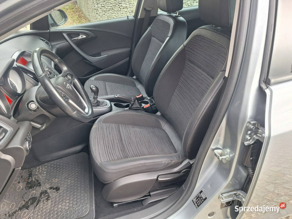 Opel Astra Sport Tourer 14 Turbo Edition J Astra śląskie