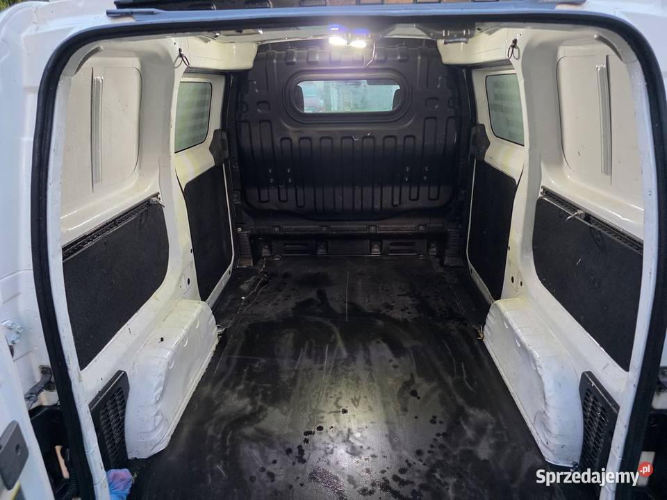 Nissan NV200 zadbany VAT1 pełna FV 23 netto 119 sprzedam