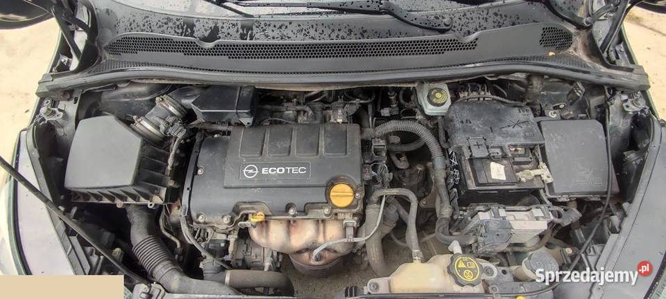 Opel Corsa 14 Color Edition 75 2015r Zadbany Mosina