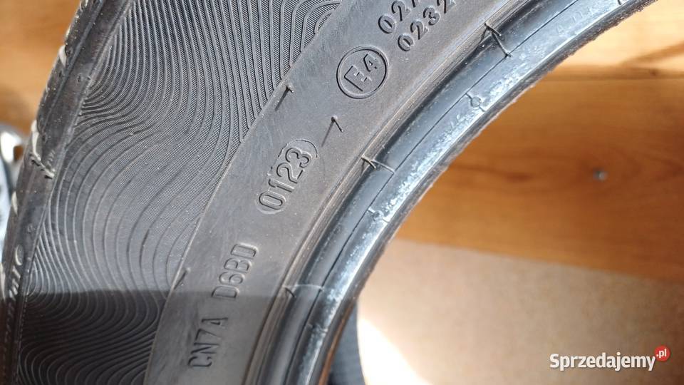 Opona letnia Continental ContiPremiumContact 5