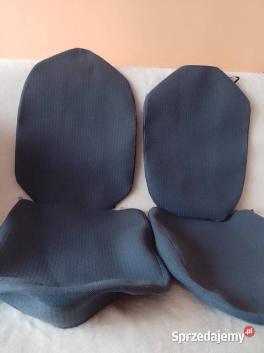 Dwa komplety Etui na siedzenia samochodowe z Kraków sprzedam