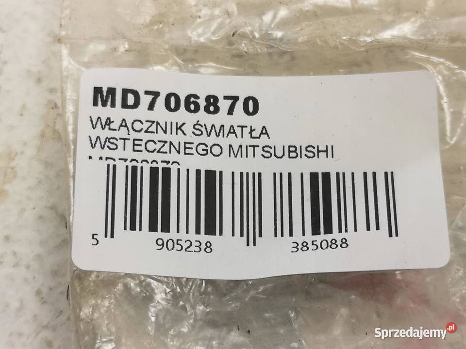 WŁĄCZNIK ŚWIATŁA WSTECZNEGO MITSUBISHI MD706870