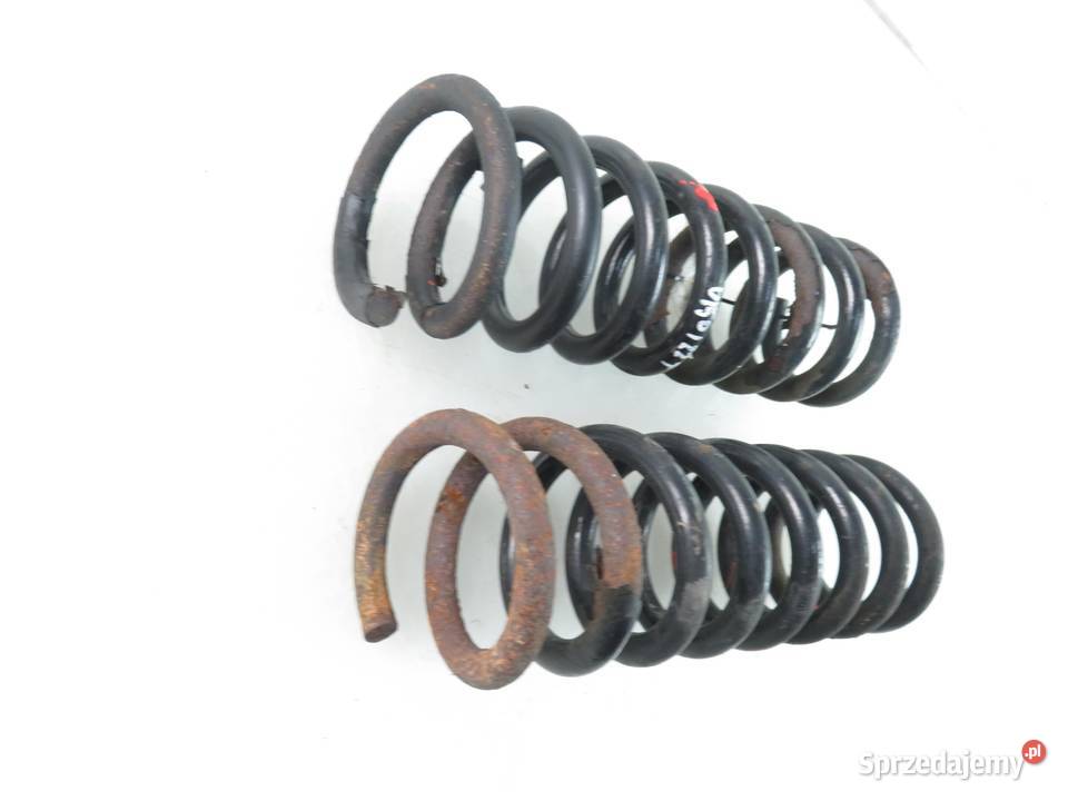 SPRĘŻYNA TYŁ MERCEDESBENZ CLK C208 Sprężyny zawieszenia