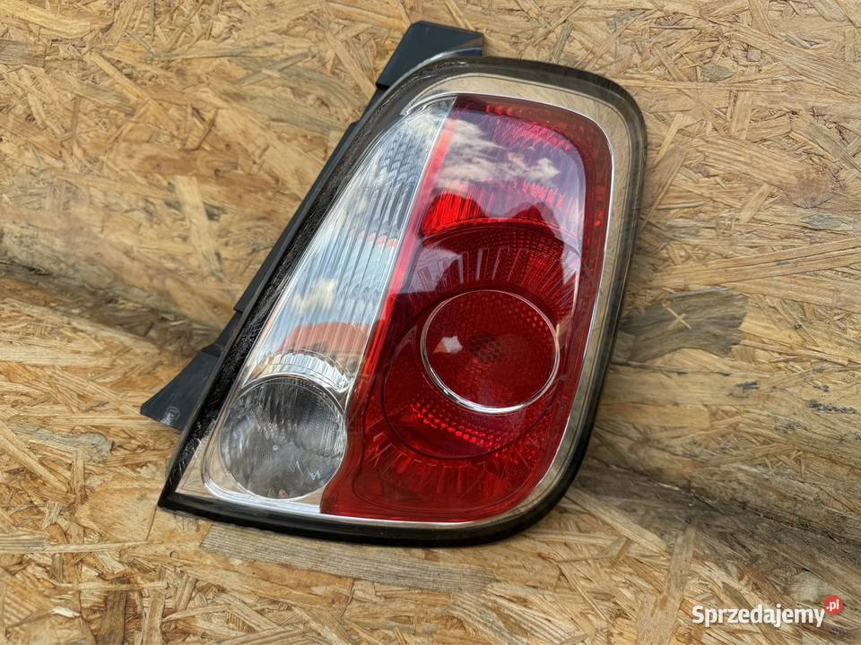 Wkład lampy tył prawy rh Fiat 500 27043201 prawe Międzychód