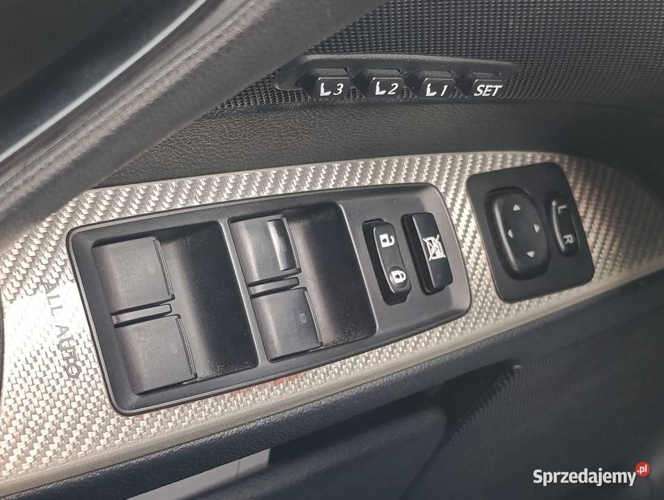 V8 50l 423 automatyczna skrzynia Bogate