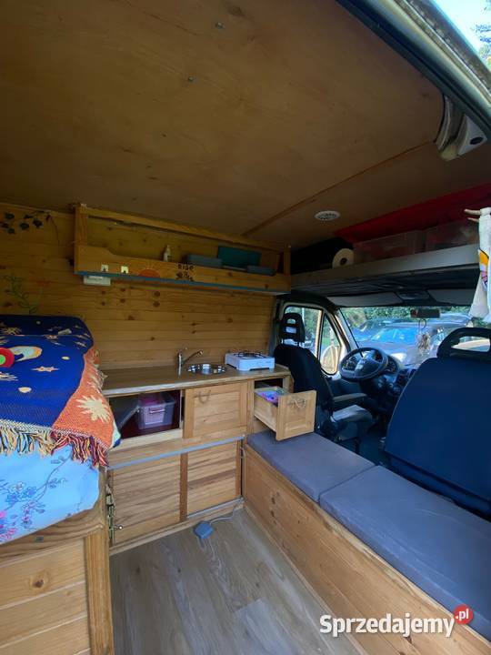 Citroen Jumper kamper kabina sypialna Działoszyn