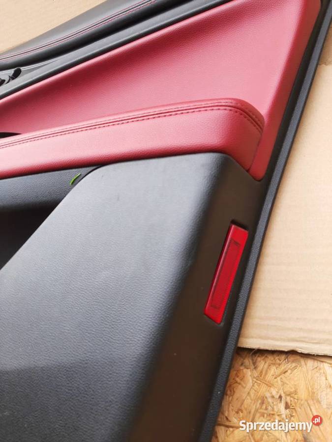 Alfa Romeo Stelvio tapicerka boczek prawy przód lubelskie Strzyżewice sprzedam