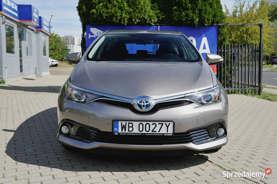 Toyota Auris salon Polska ładny hybryda II 2012 lakier metallic Warszawa
