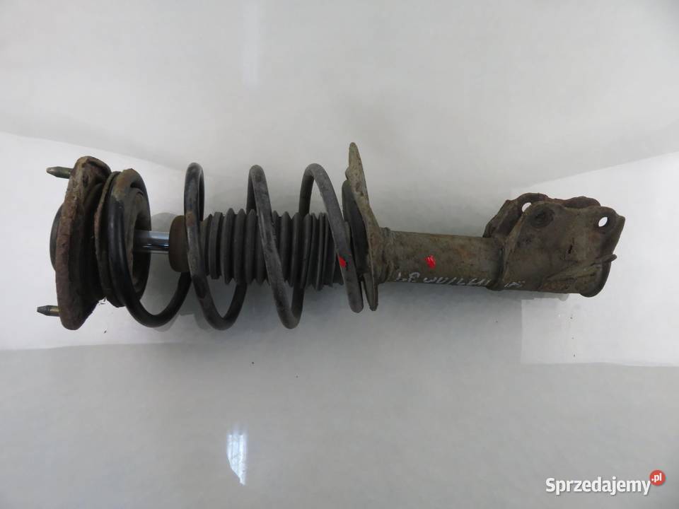 MCPERSON LEWY PRZEDNI VOLVO V40 16