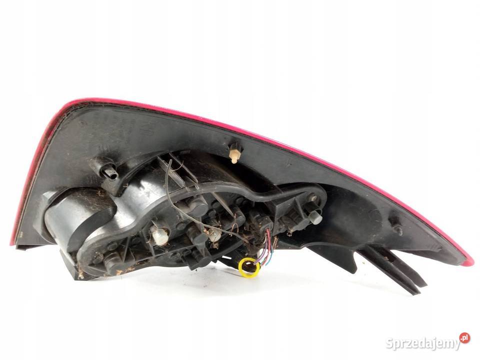 LAMPA TYŁ PRAWA 5D HB 89025260 Nissan Primera