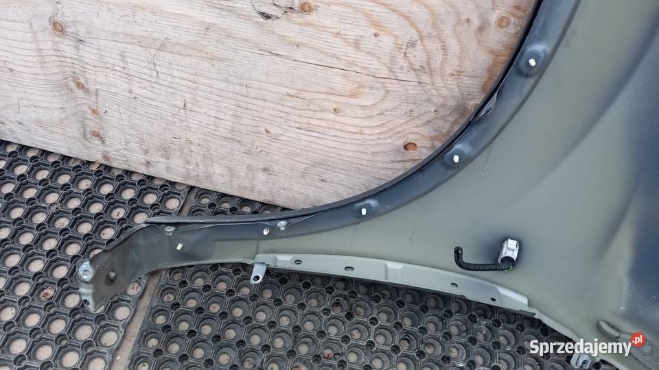 NISSAN QASHQAI J10 BŁOTNIK PRZÓD PRAWY B526 Zbierkowo