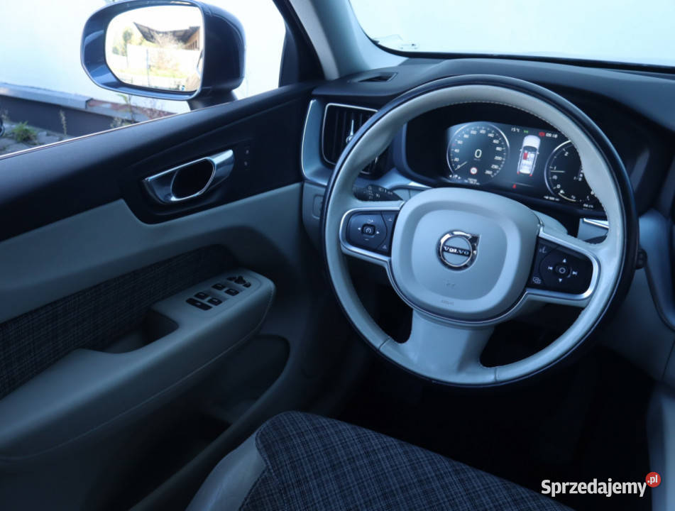 Volvo XC60 D4 Łódź