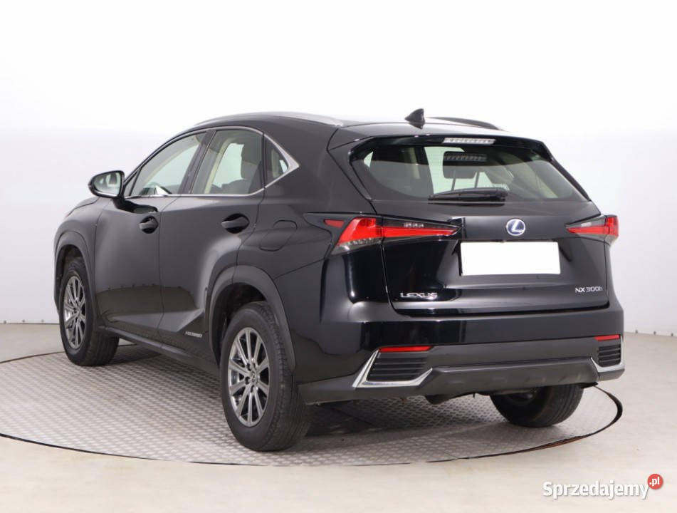 Lexus NX 300h Rok produkcji 2017 Piaseczno