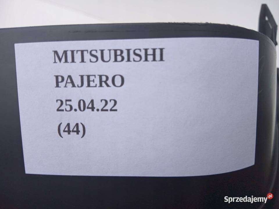 RAMKA LICZNIKA MITSUBISHI PAJERO SPORT II Nowy Tomyśl