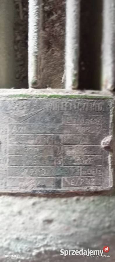 Śrutownik ssąco tłoczący rozdrabniacz Lely Wronki