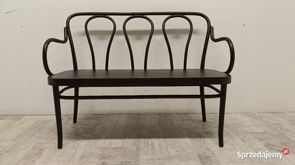ławka z oparciem gięty buk czarna model Thonet Radomsko