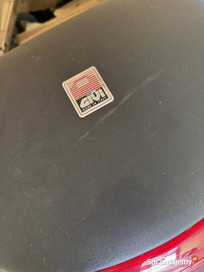 Kufer bagażnik motocyklowyskuter GIVI Gdynia