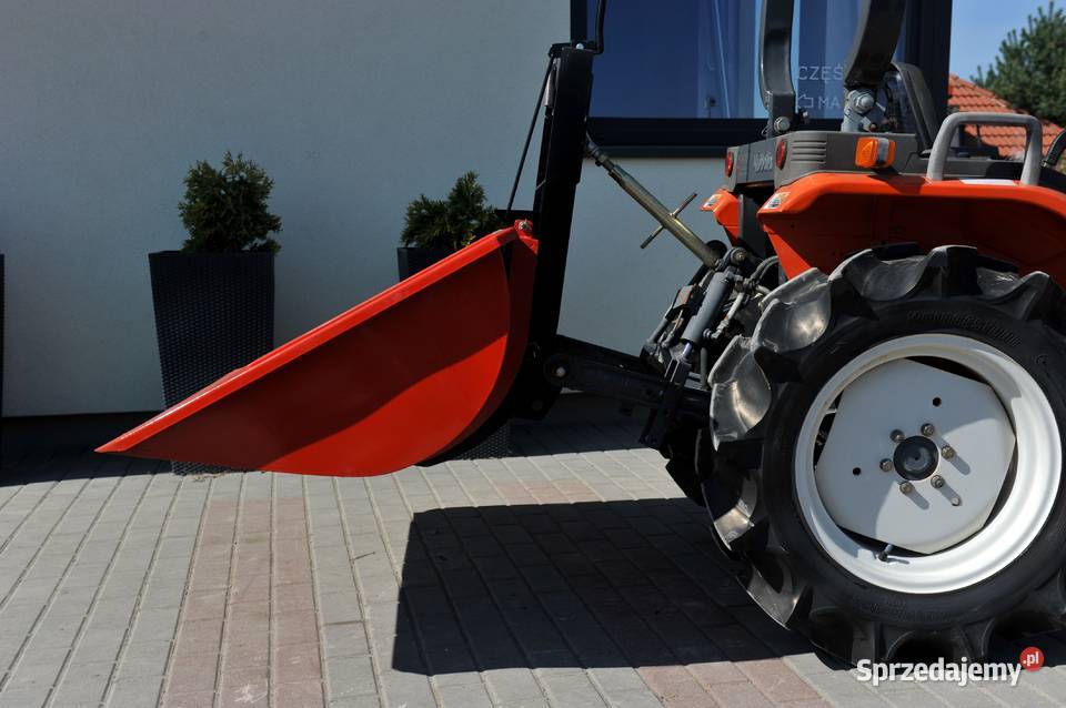 Łyżka kiprująca do traktora 110 4Farmer Tajęcina