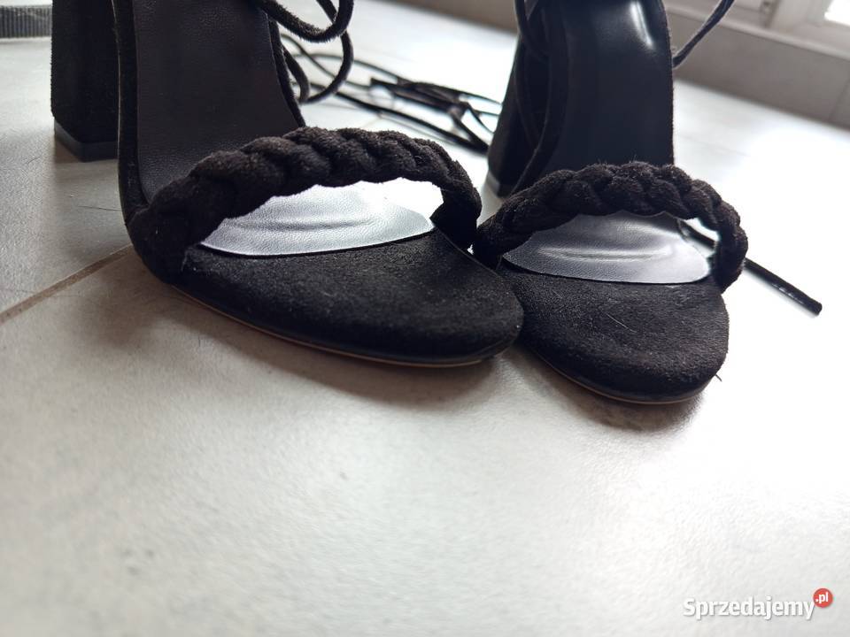 Buty na obcasie czarne Sierpc sprzedam