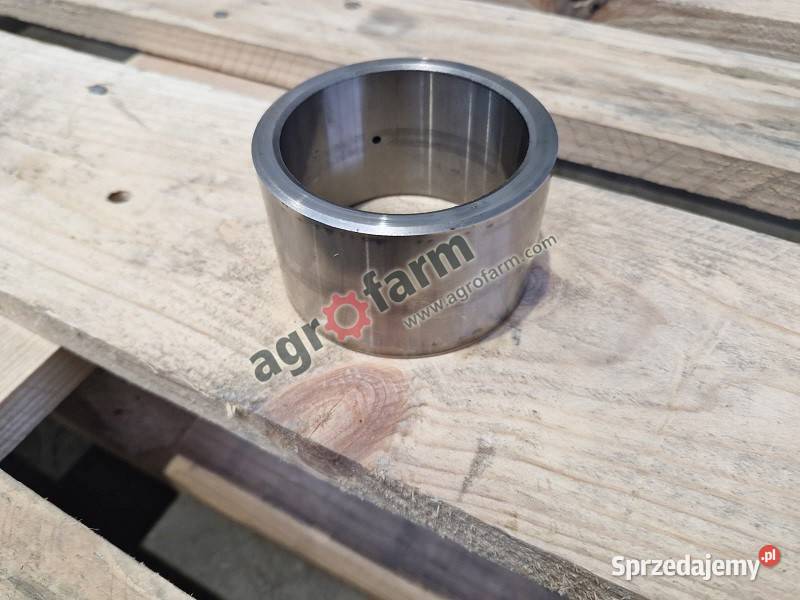 Tulejka John Deere 6155M