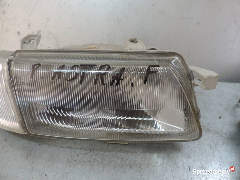 OPEL ASTRA F LAMPA PRAWY PRZÓD Nowy Sącz sprzedam