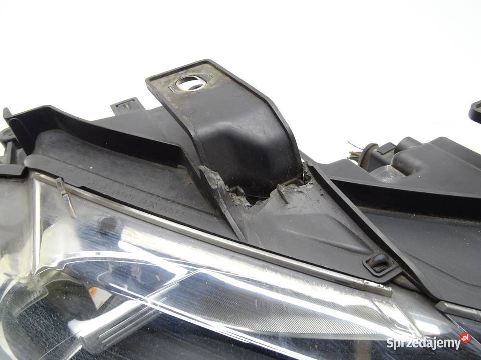 LAMPA PRAWY PRZÓD PRAWA PRZEDNIA 8U0941004G AUDI małopolskie