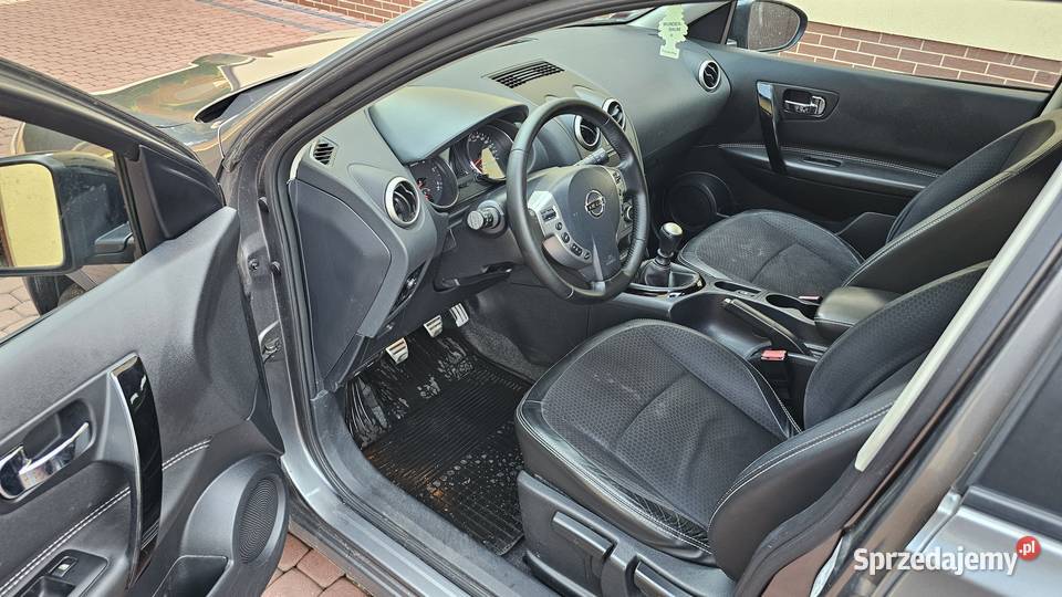 Nissan Qashqai 2 16dci 130 7 os Panorama Dach kurtyny powietrzne Zarszyn