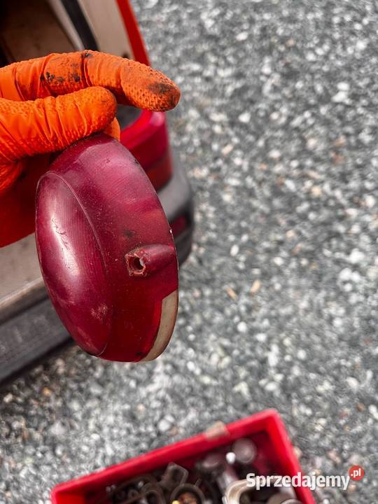 lampka lampa klosz tył tylnej osa m52 m50 wfm łódzkie Rząśnia sprzedam