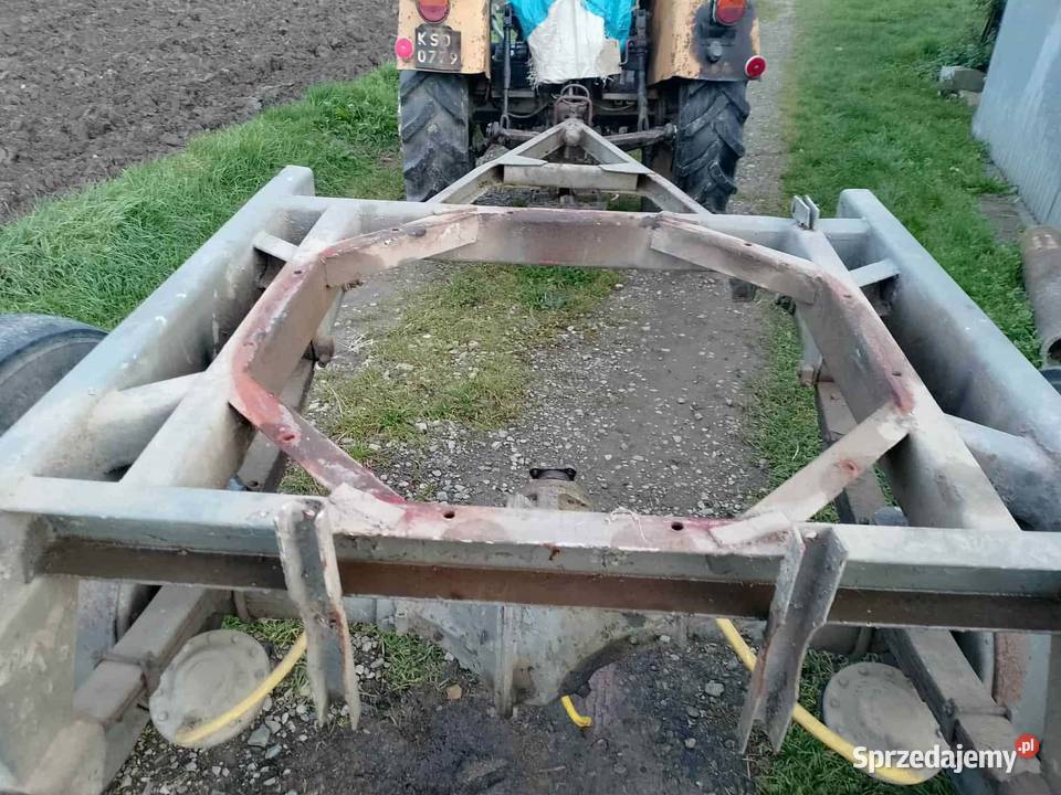 Napęd na przednią oś do przyczepy d47 przyczepa nieuszkodzony podkarpackie Krosno