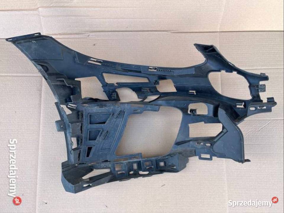 MERCEDES CKLASA W205 LIFT AMG ŚLIZG LEWY Międzychód