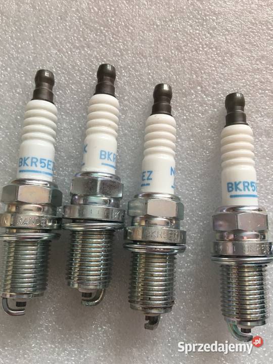 Sprzedam swiece NGK 7614 BKR5EZ osobowe Świece Poznań