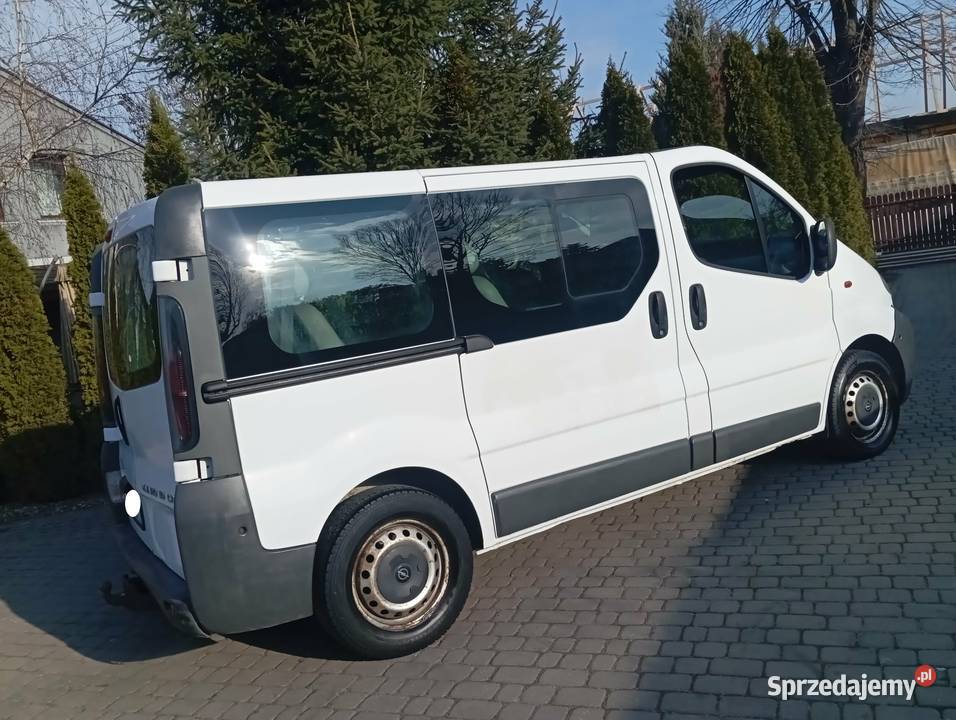 OPEL VIVARO 19 DIESEL 9 OSÓB SPRAWNY ZAREJESTR sprzedam