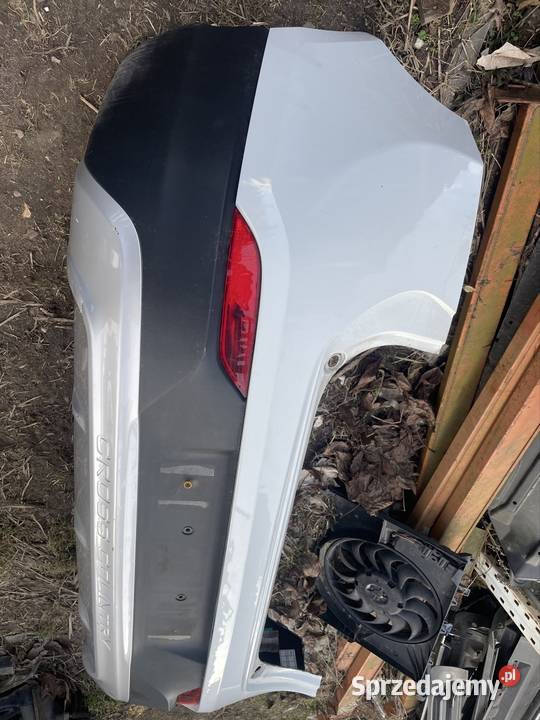 Volvo V40 CC 15R Zderzak Tył 61446 Ładny osobowe Sierpc
