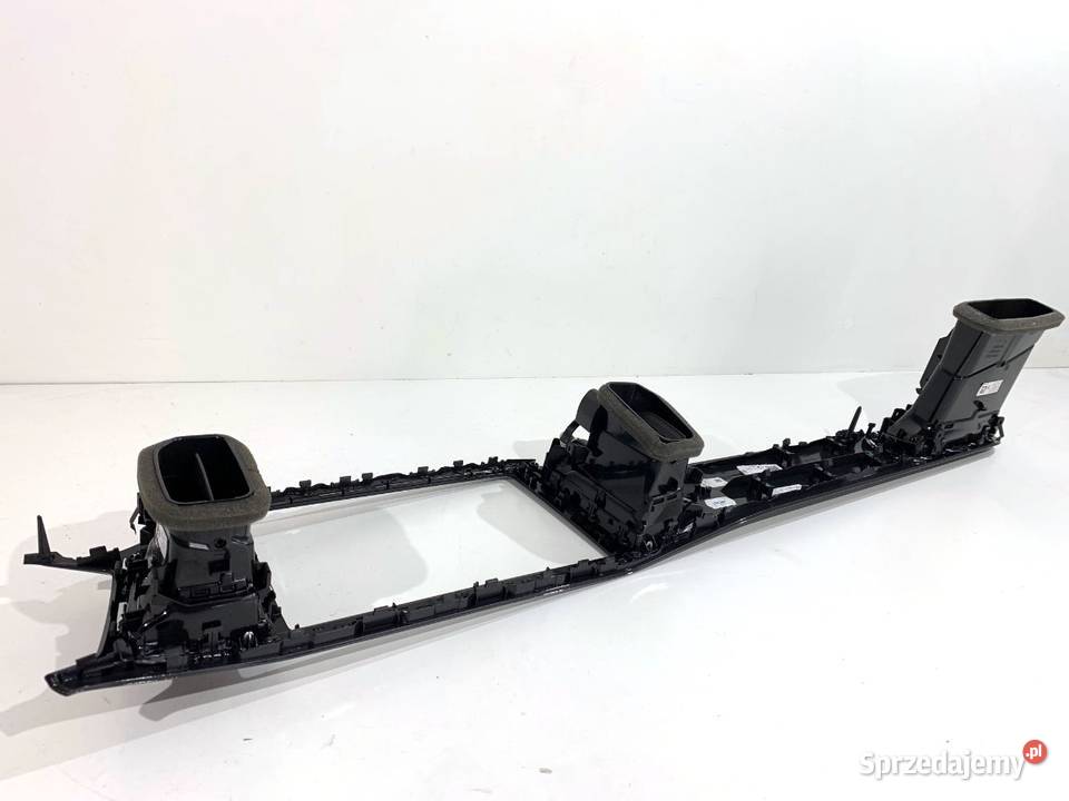 KRATKA NAWIEWU PRZÓD VW TROC 2GA858079 Crossover