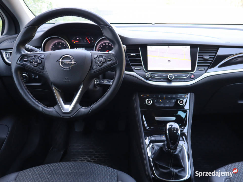 Opel Astra 14 T Kombi mazowieckie Piaseczno
