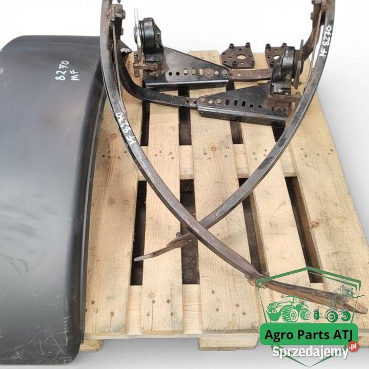 Błotnik stelaż Komplet Massey Ferguson 8270 Ciechanowiec