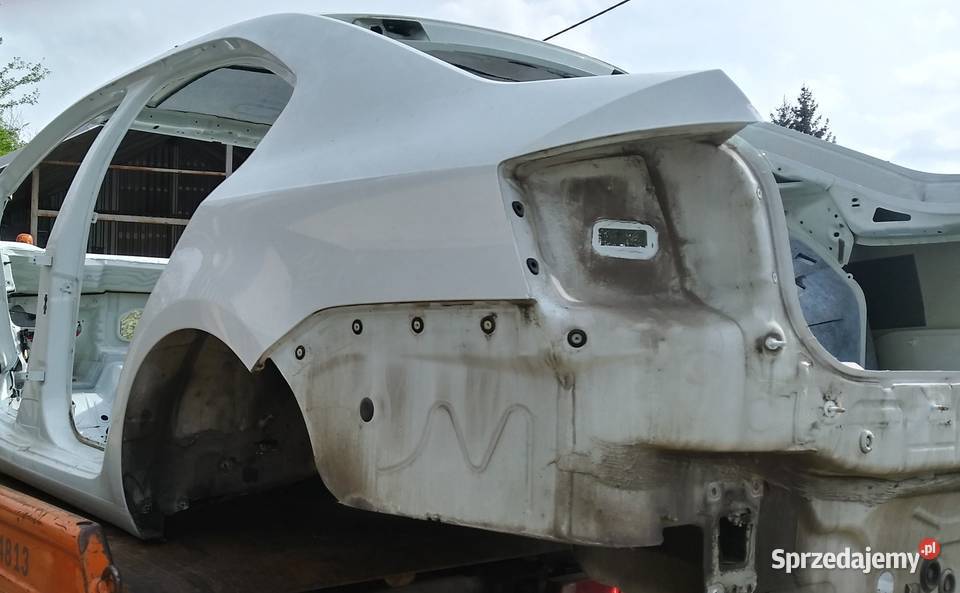 SKODA OCTAWIA III Ćwiartka Błotnik Próg LF9F zachodniopomorskie Dębno