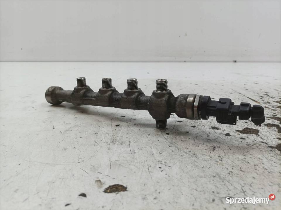 LISTWA WTRYSKOWA 0445214221 55576177 20 CDTI