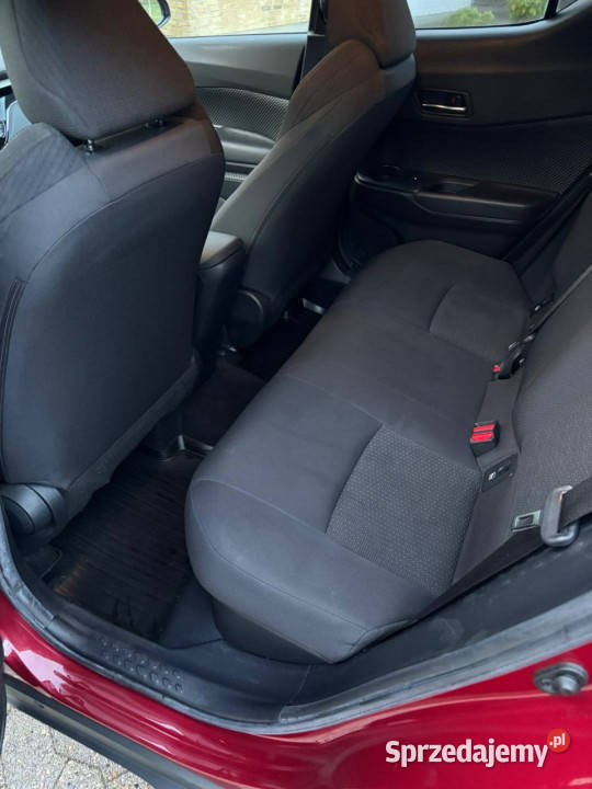 Toyota CHR nieuszkodzony