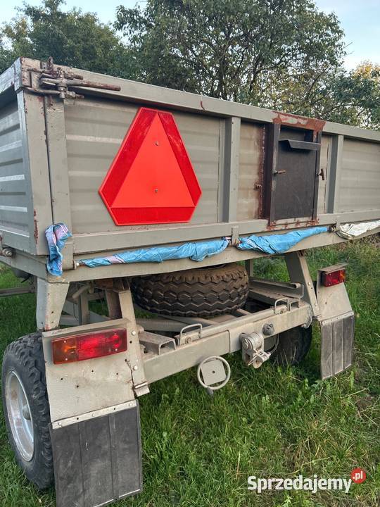 Przyczepa d47 rolnicza z kiprem Przyczepy rolnicze Skała