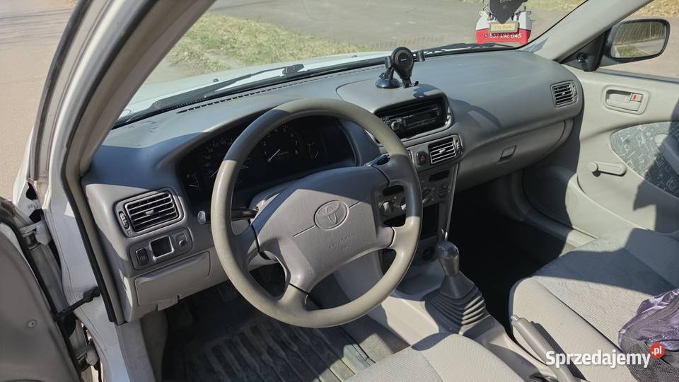 TOYOTA COROLLA 13 E11