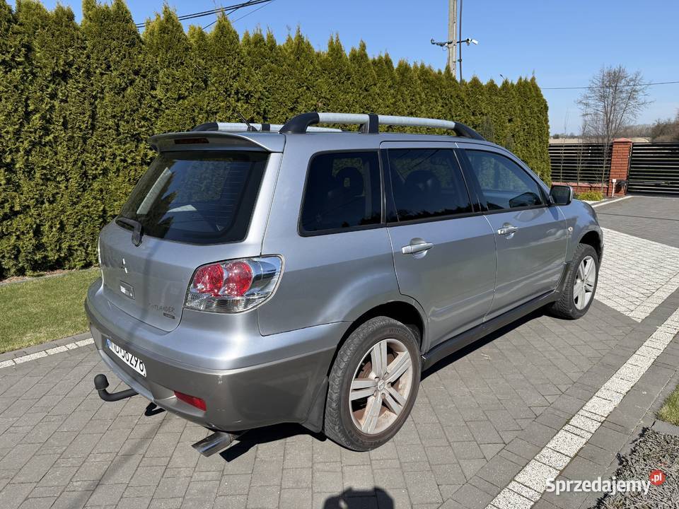 Mitsubishi Outlander AWD 20BGAZ manualna Zwoleń