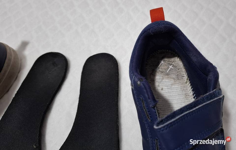 Buty sportowe chłopięce na rzepy Adidas 34 225 Czeladź