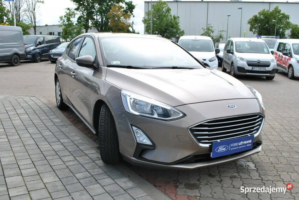 Ford Focus Hatchback Trend 10 EcoBoost 125 ASO czujnik zmierzchu Białystok sprzedam