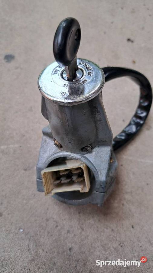 Fiat 126p pasy bezpieczeństwa PRL Leszno sprzedam