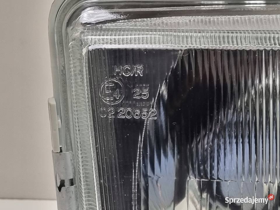 LAMPA PRAWA Saab 9000 8491r PRZEDNIA PRAWY PRZÓD Rudka