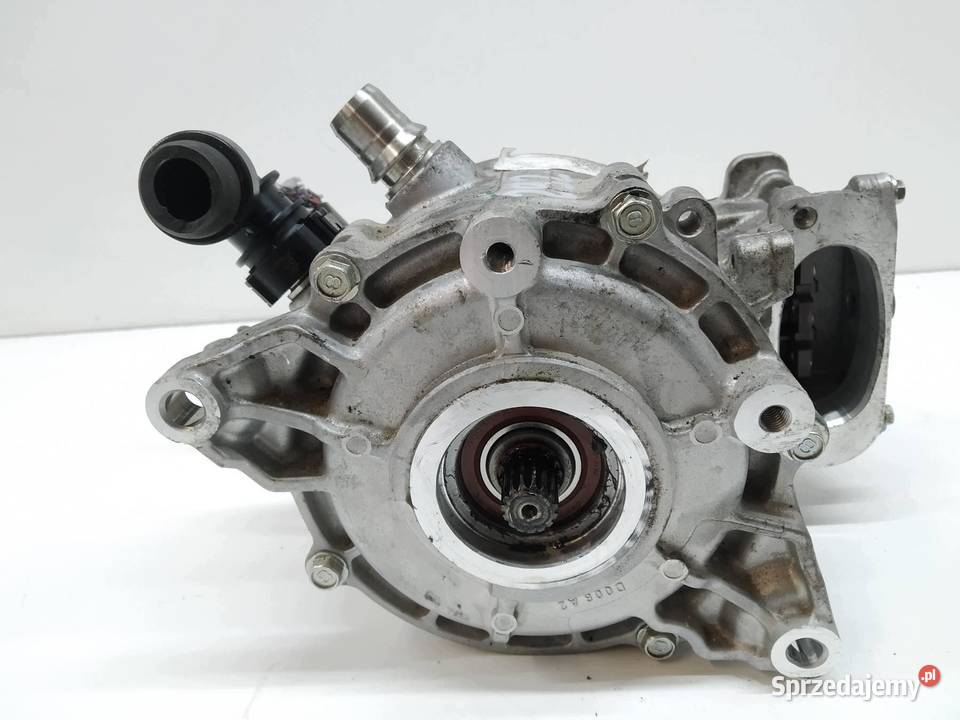 ALTERNATOR ROZRUSZNIK PRĄDNICA 231B15778R 16 Rok produkcji 2022