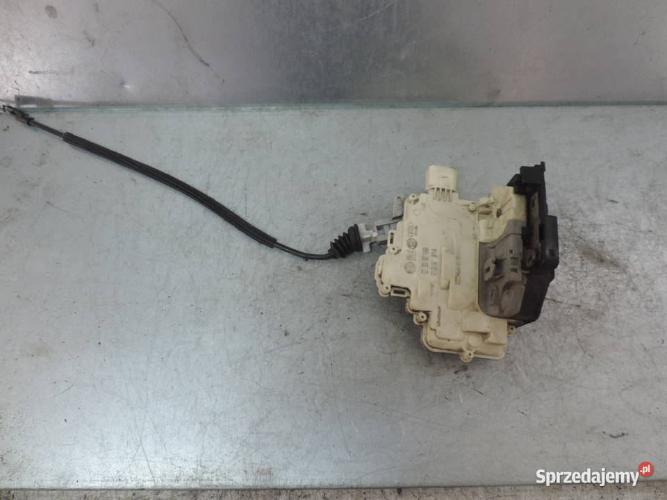 VW PASSAT B6 ZAMEK DRZWI PRZÓD PRAWY 3C1837016A