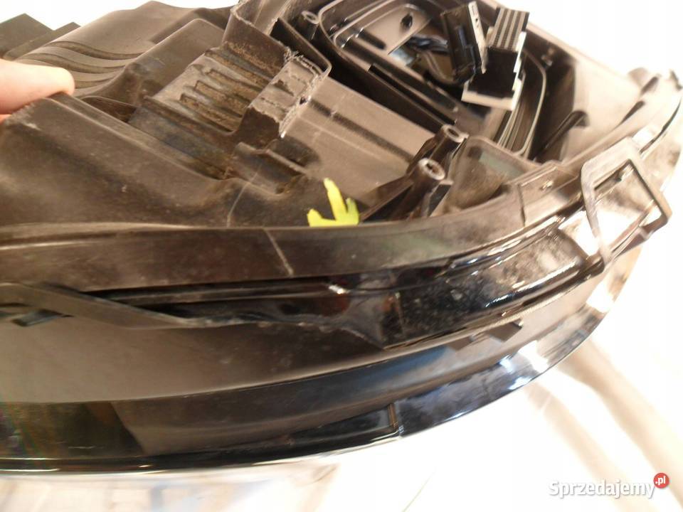 REFLEKTOR PRZÓD STRONA LEWA MERCEDESBENZ E W213 osobowe