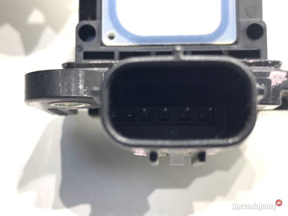 PRZEPŁYWOMIERZ LEXUS LBX 2220424010 15 136 Motoryzacja